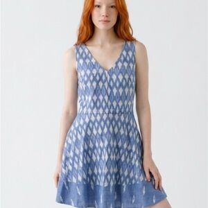 Joie Dress Norton B. Chambray Blue V-neck Ikat Print Cotton Lined Sleeveless